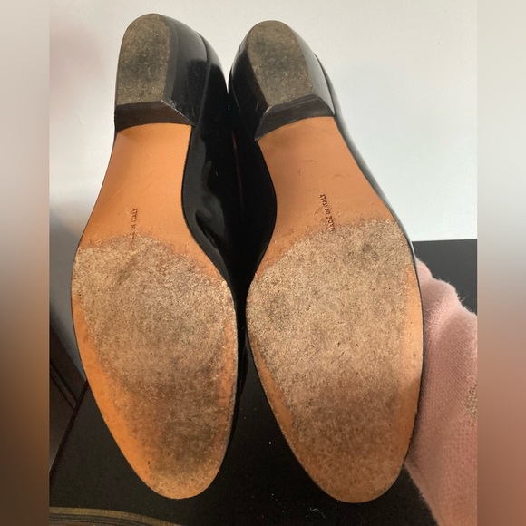 Authentic Salvatore Ferragamo patent leather heels - Picture 8 of 8